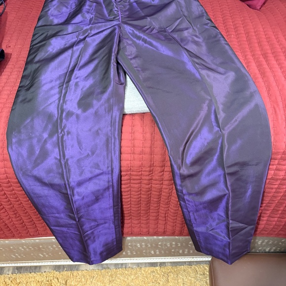 CARLISLE 3Pc Pant Suit - Picture 5 of 15